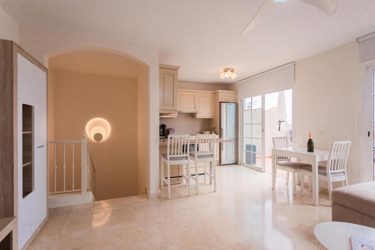 Luxury Duplex Apartment With Beautiful Sea Views Palm-mar Ngoại thất bức ảnh